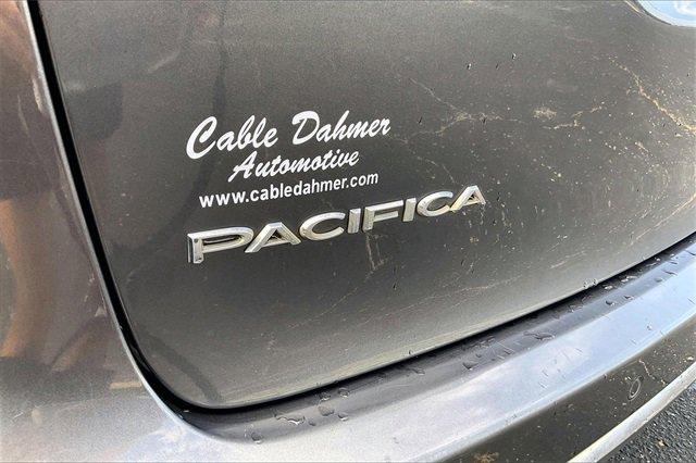 2018 Chrysler Pacifica Vehicle Photo in INDEPENDENCE, MO 64055-1314