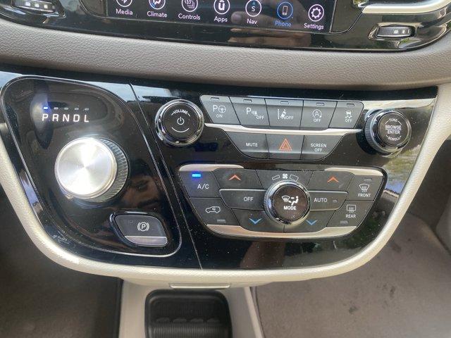2020 Chrysler Pacifica Vehicle Photo in Doylsetown, PA 18901