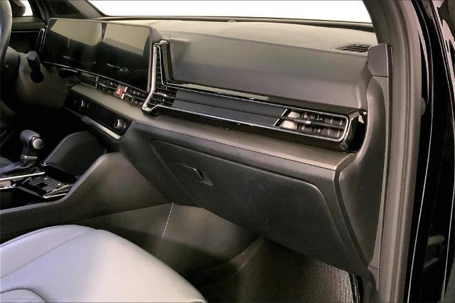 2023 Kia Sportage Vehicle Photo in Lees Summit, MO 64086