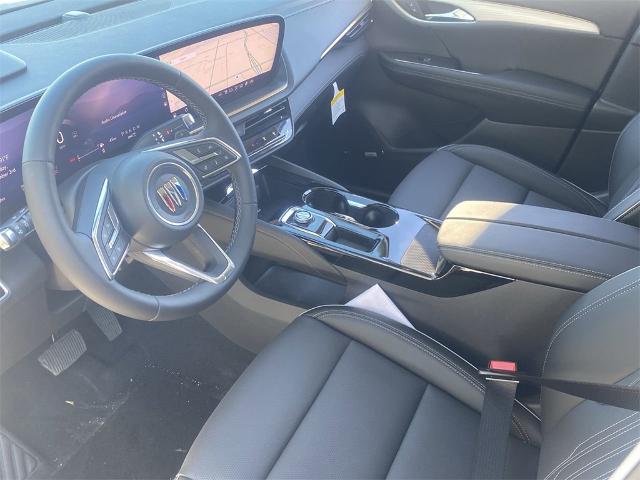 2024 Buick Envision Vehicle Photo in GOODYEAR, AZ 85338-1310