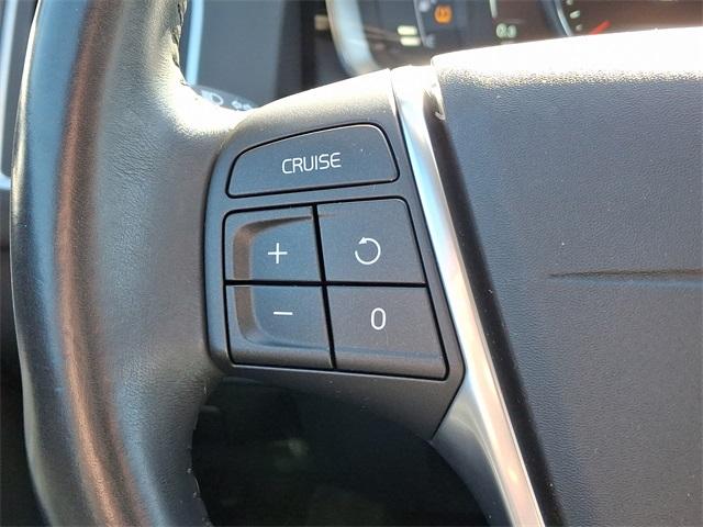 2016 Volvo XC60 Vehicle Photo in New Bloomfield, PA 17068