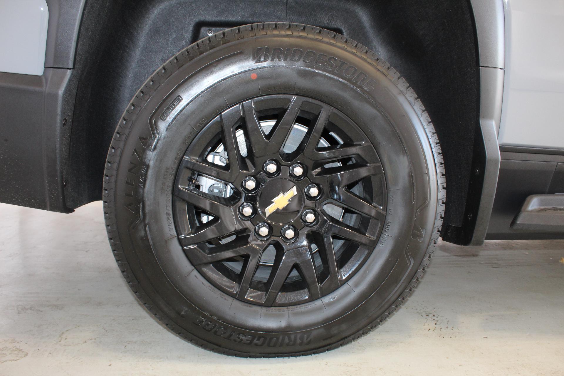 2025 Chevrolet Silverado EV Vehicle Photo in NORTHAMPTON, MA 01060-1120