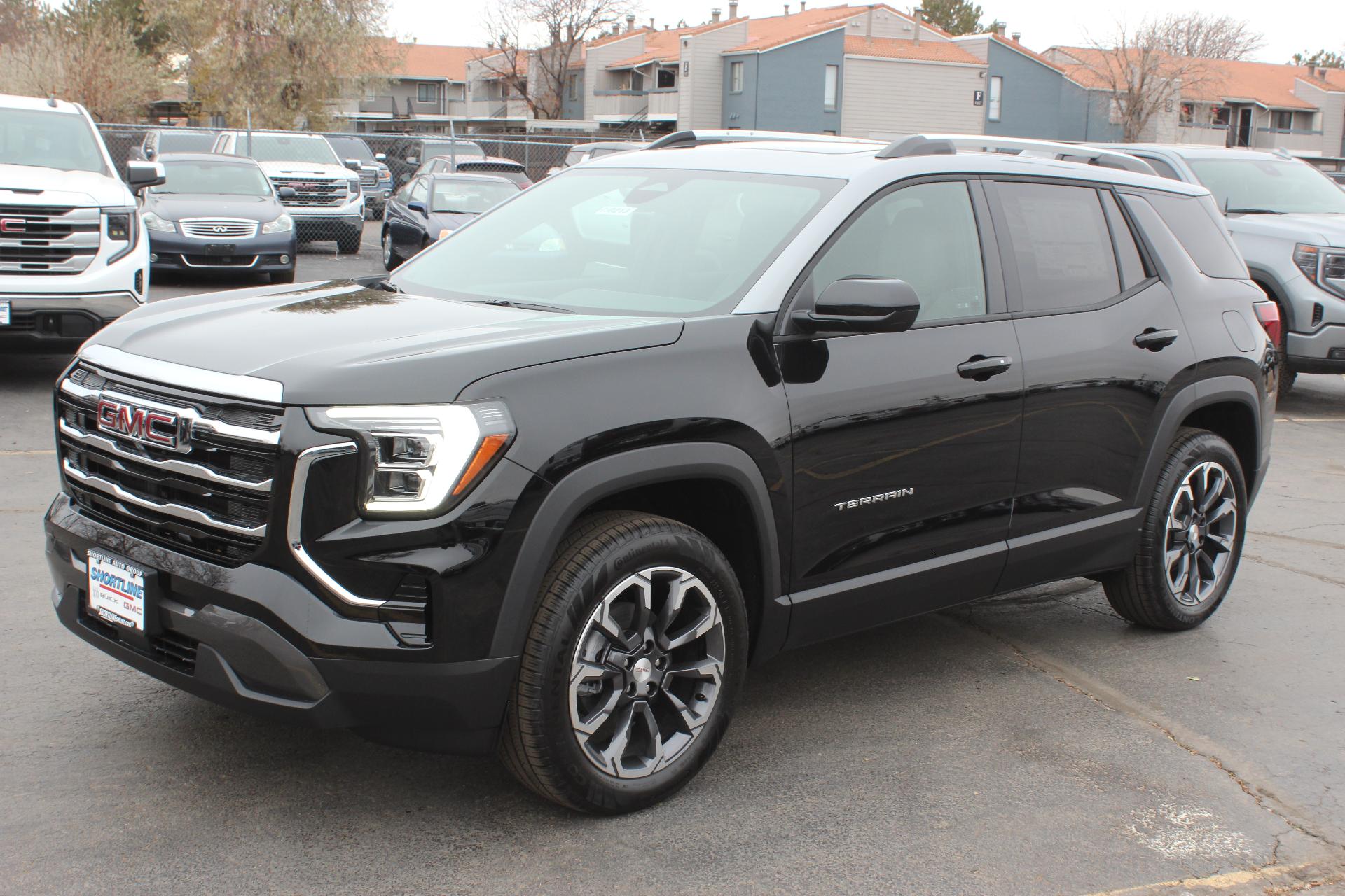 2025 GMC Terrain Vehicle Photo in AURORA, CO 80012-4011