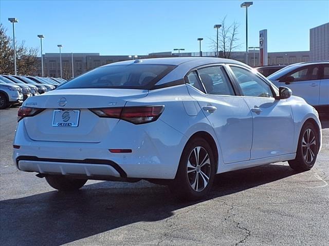 Used 2022 Nissan Sentra SV with VIN 3N1AB8CV6NY258415 for sale in Springfield, IL