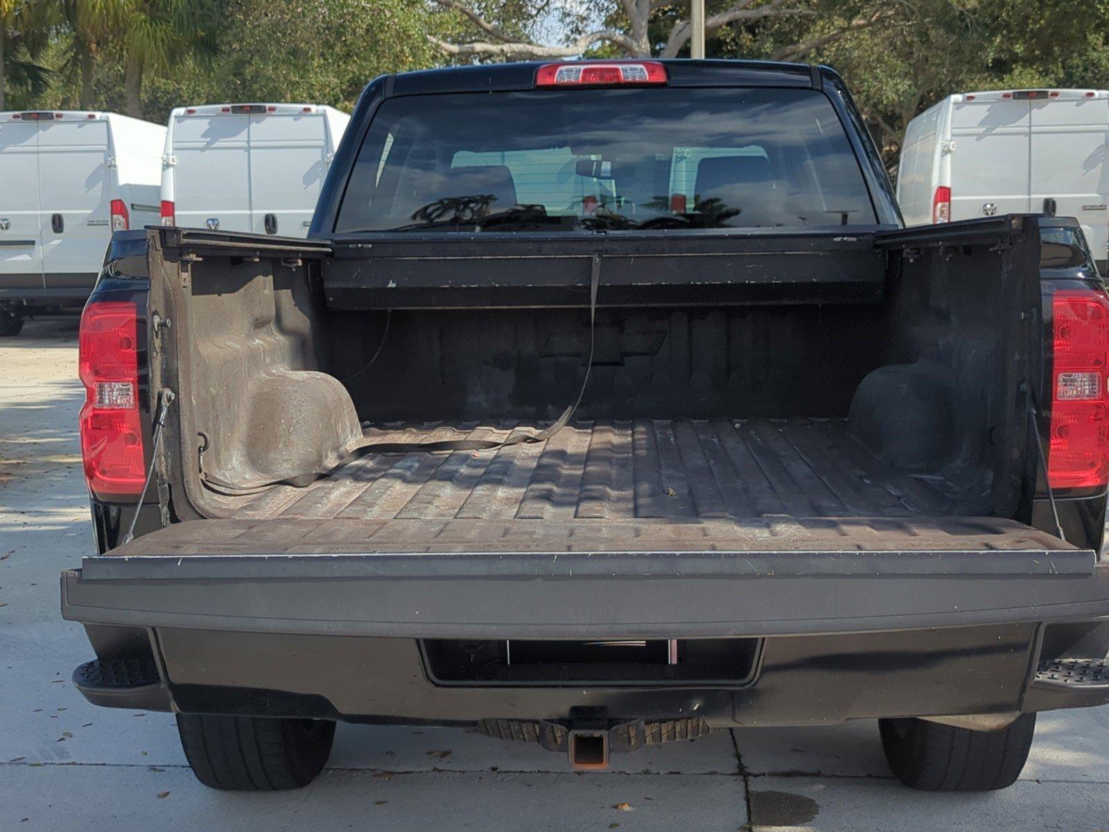 2018 Chevrolet Silverado 1500 Vehicle Photo in Pembroke Pines, FL 33027