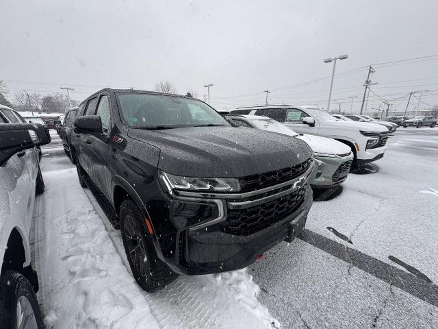 2021 Chevrolet Suburban Vehicle Photo in NEENAH, WI 54956-2243