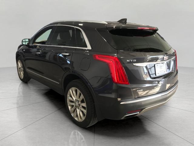 2017 Cadillac XT5 Vehicle Photo in GREEN BAY, WI 54303-3330