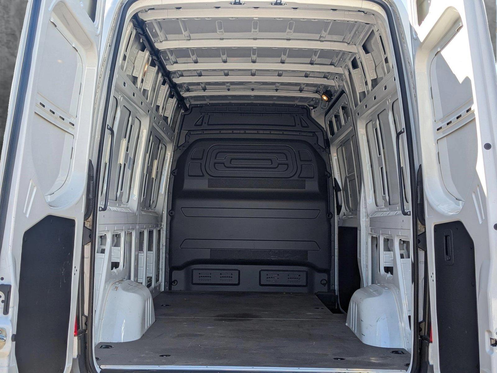 2022 Mercedes-Benz Sprinter Cargo Van Vehicle Photo in Wesley Chapel, FL 33544