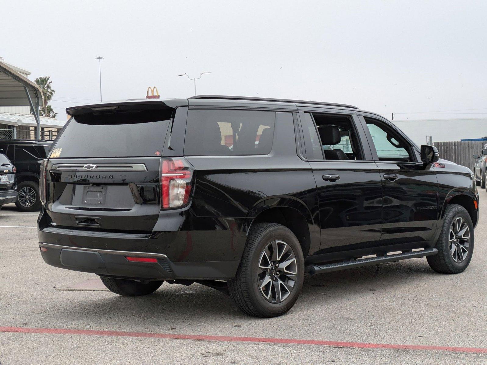 2022 Chevrolet Suburban Vehicle Photo in Corpus Christi, TX 78415