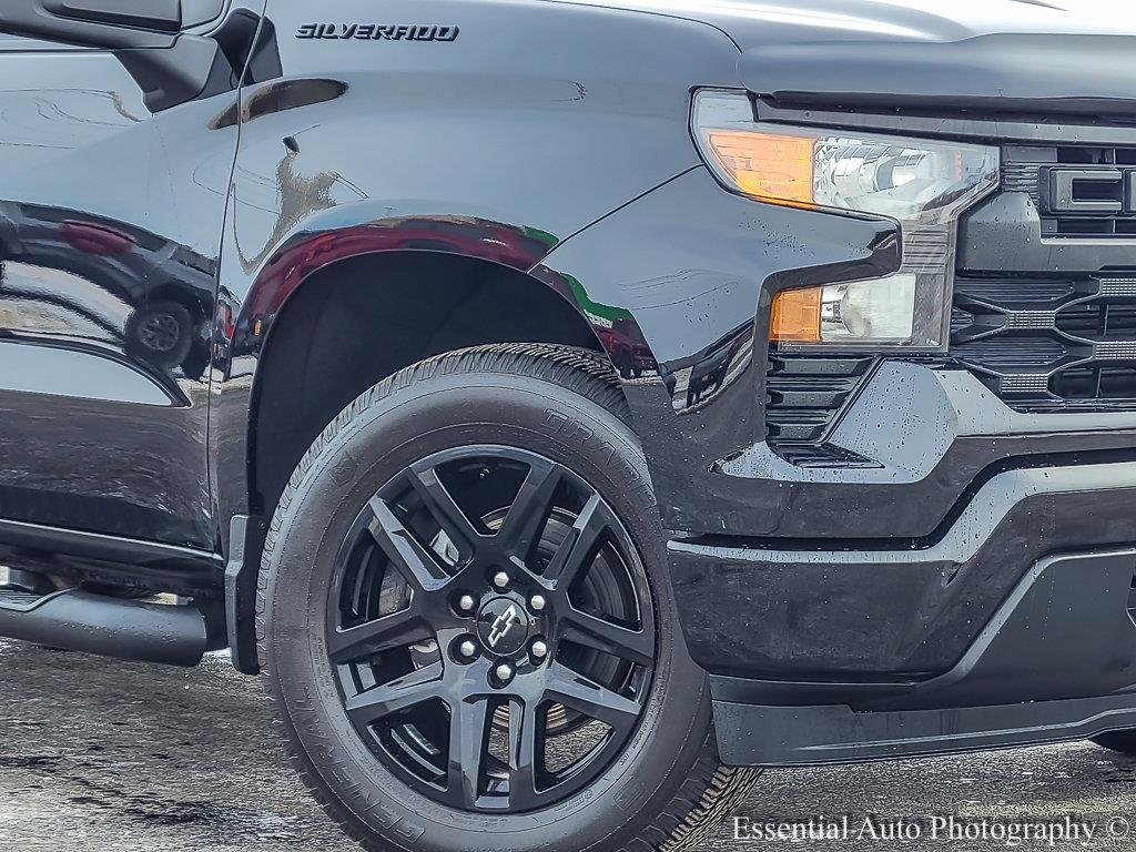 2022 Chevrolet Silverado 1500 Vehicle Photo in AURORA, IL 60503-9326