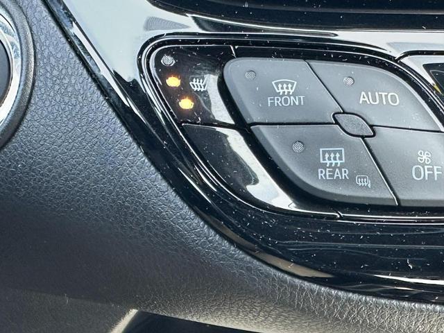 2018 Toyota C-HR Vehicle Photo in COLUMBIA, MO 65203-3903