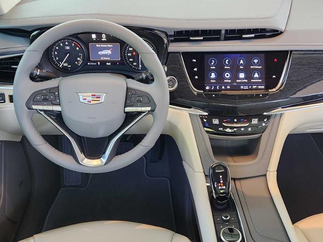 2025 Cadillac XT6 Vehicle Photo in HOUSTON, TX 77079
