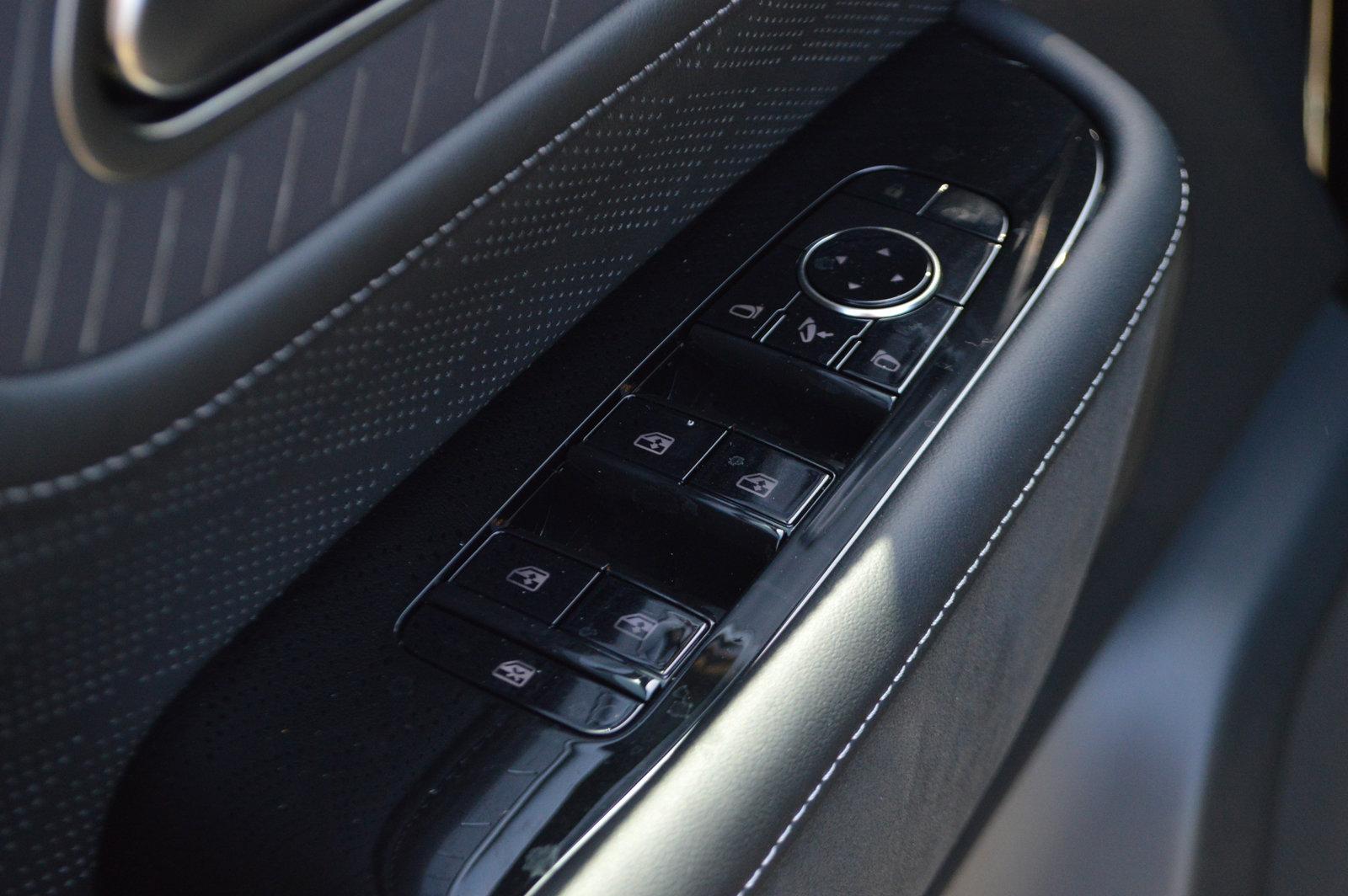 2025 INFINITI QX80 Vehicle Photo in Houston, TX 77090