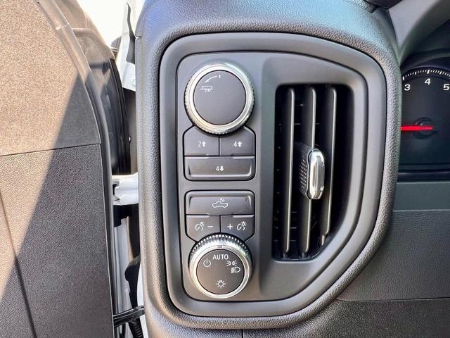 2025 GMC Sierra 3500 HD Vehicle Photo in EFFINGHAM, IL 62401-2832