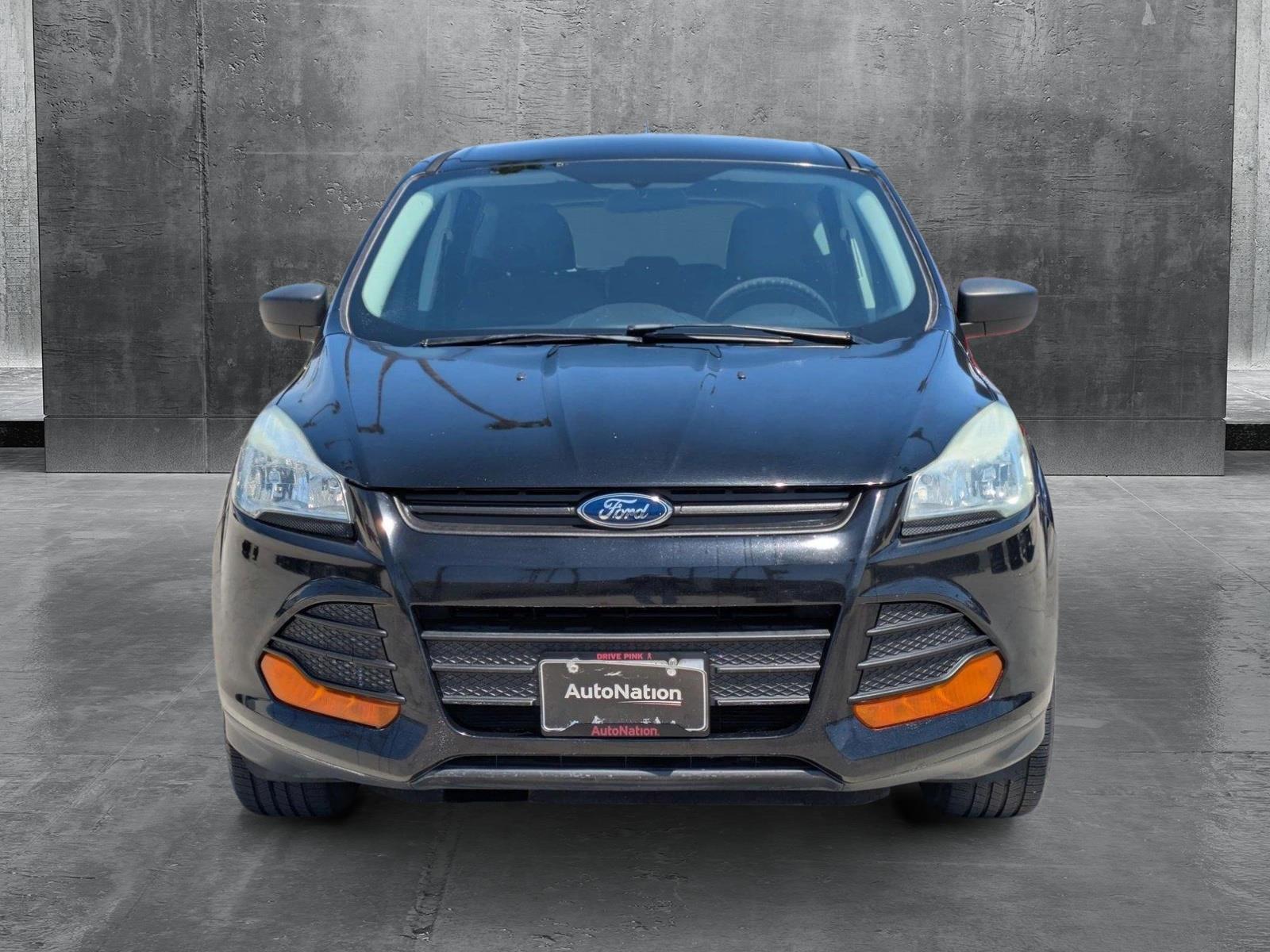 2016 Ford Escape Vehicle Photo in Tustin, CA 92782