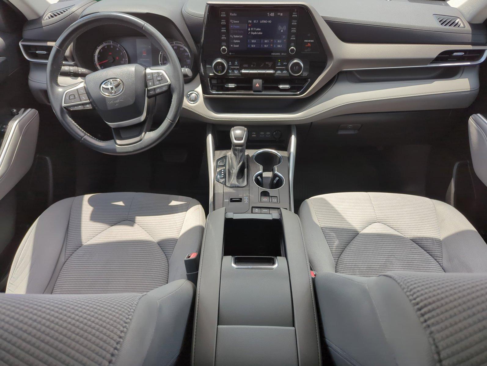 2022 Toyota Highlander Vehicle Photo in Ft. Myers, FL 33907