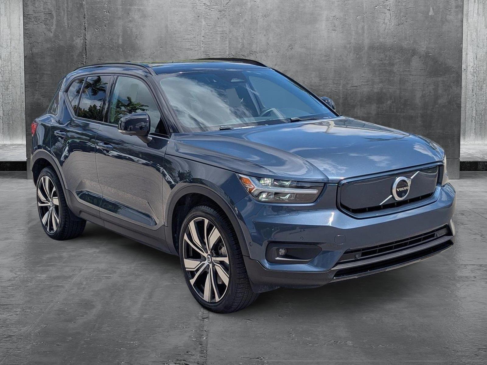 2022 Volvo XC40 Recharge Pure Electric Vehicle Photo in Delray Beach, FL 33444