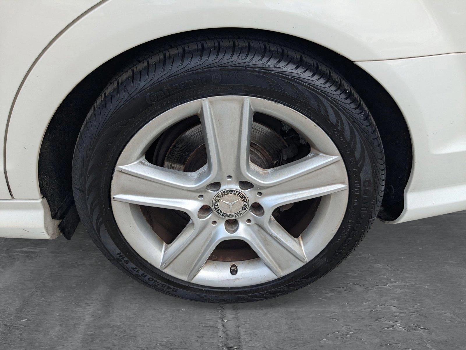 2011 Mercedes-Benz C-Class Vehicle Photo in Clearwater, FL 33765