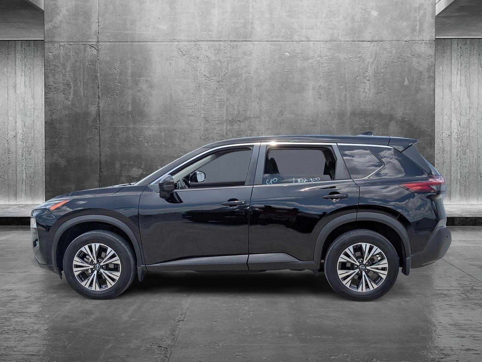 2023 Nissan Rogue Vehicle Photo in Pembroke Pines , FL 33084