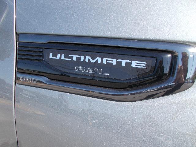 2025 GMC Sierra 1500 Vehicle Photo in LOWELL, MA 01852-4336