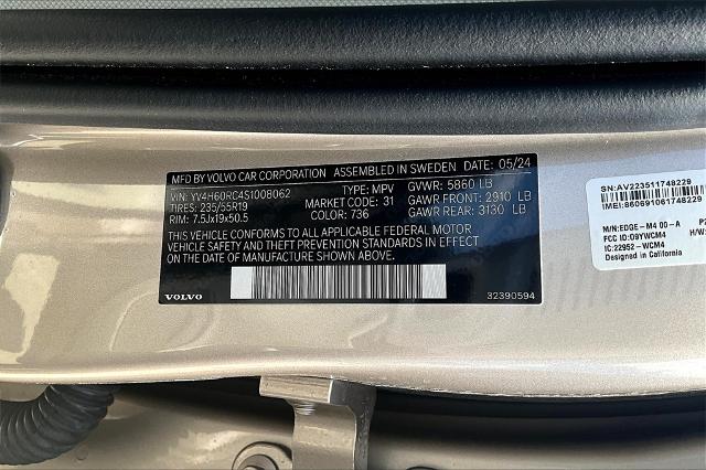 2025 Volvo XC60 Plug-In Hybrid Vehicle Photo in Houston, TX 77007