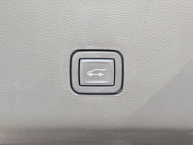 2023 Chevrolet Traverse Vehicle Photo in BRUNSWICK, GA 31525-1881