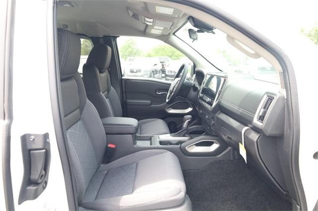 2025 Nissan Frontier Vehicle Photo in Hazelwood, MO 63042