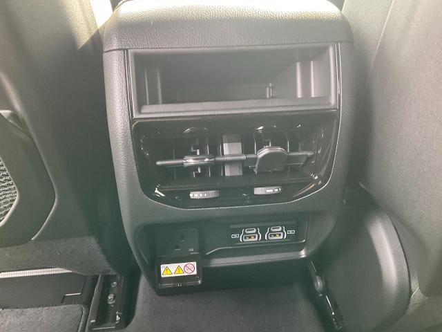 2025 Jeep Grand Cherokee Vehicle Photo in Oshkosh, WI 54901