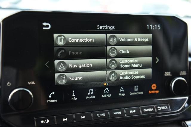 2023 Nissan Pathfinder Vehicle Photo in Ballwin, MO 63011