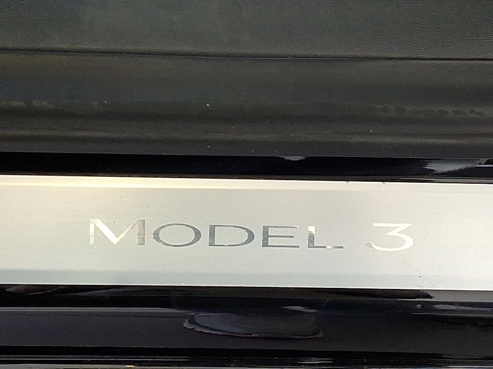 2018 Tesla Model 3 Vehicle Photo in Lancaster, PA 17601