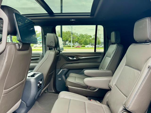2024 GMC Yukon XL Vehicle Photo in DALLAS, TX 75209-3016