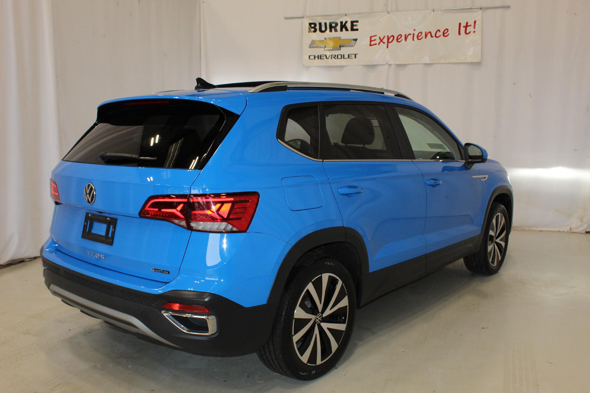 2022 Volkswagen Taos Vehicle Photo in NORTHAMPTON, MA 01060-1120