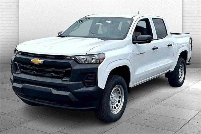 2025 Chevrolet Colorado Vehicle Photo in TOPEKA, KS 66609-0000