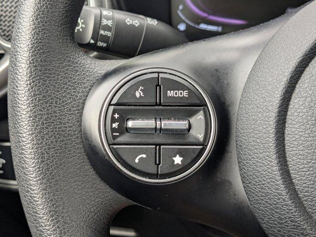 2023 Kia Soul Vehicle Photo in BRUNSWICK, GA 31525-1881