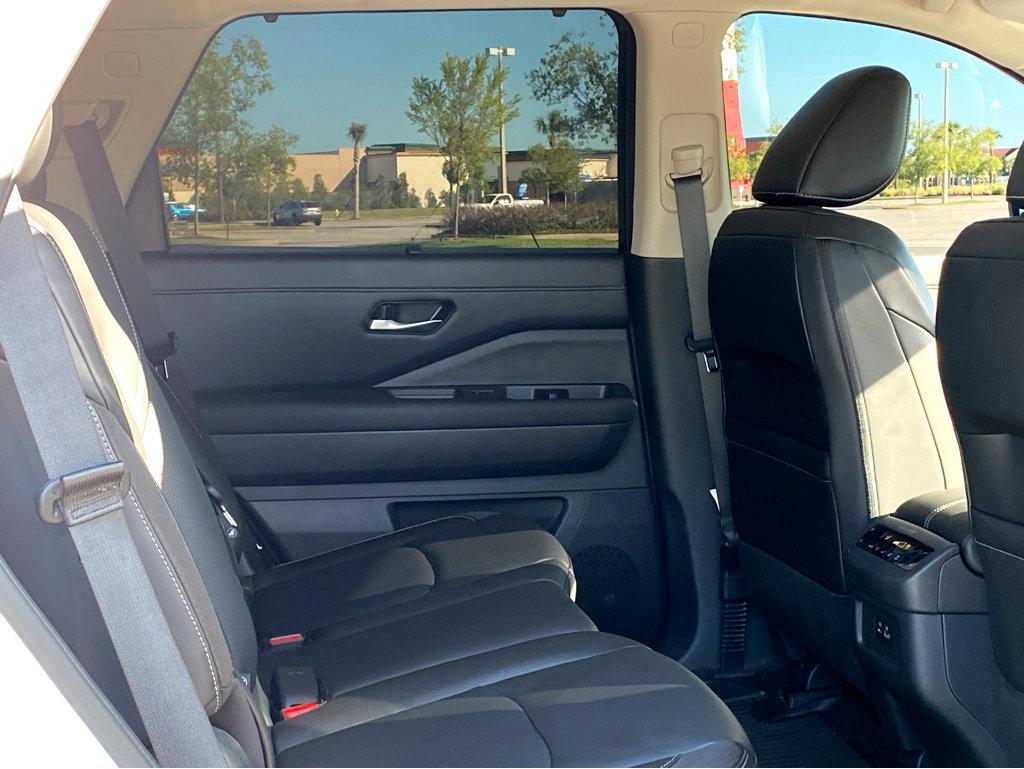 2024 Nissan Pathfinder Vehicle Photo in POOLER, GA 31322-3252