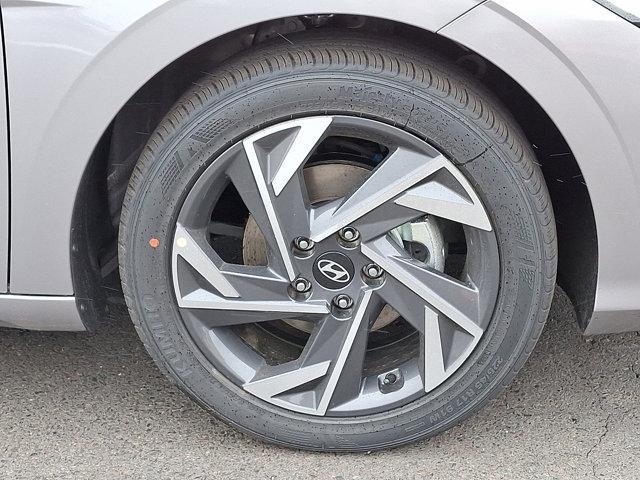 2025 Hyundai ELANTRA Vehicle Photo in Philadelphia, PA 19116