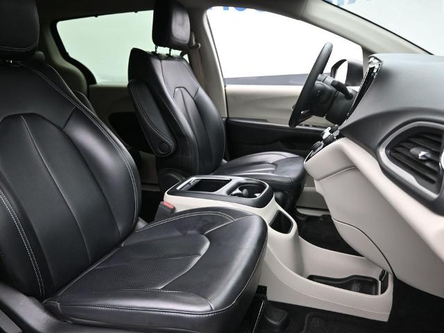 2023 Chrysler Pacifica Vehicle Photo in Cedar Rapids, IA 52402