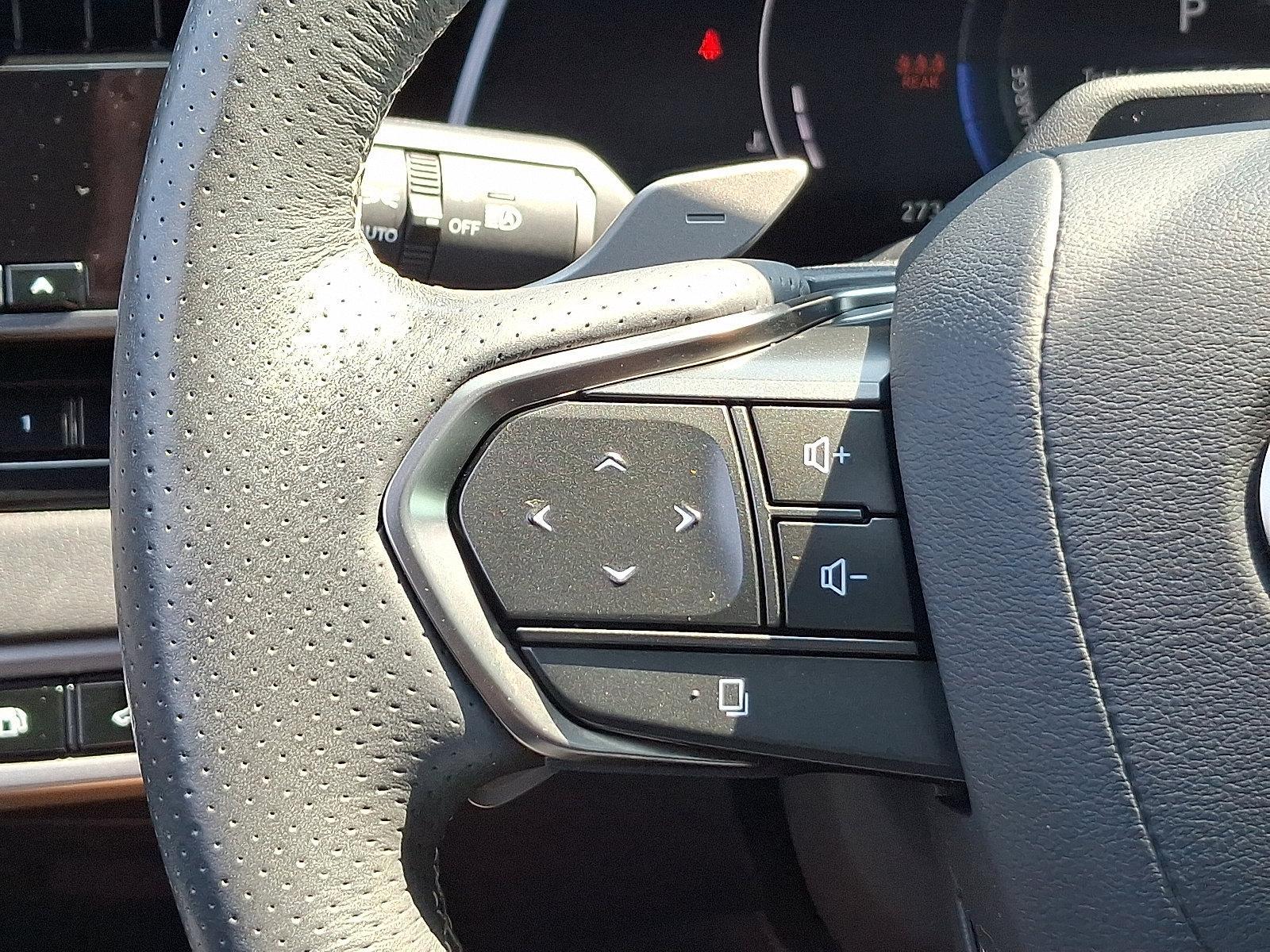 2023 Lexus RX 500h Vehicle Photo in Trevose, PA 19053