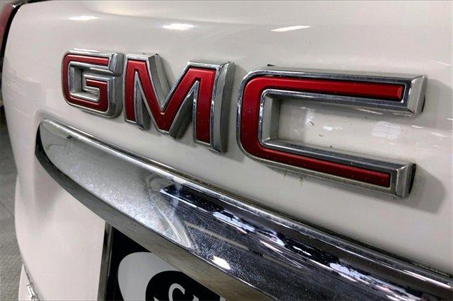 2023 GMC Terrain Vehicle Photo in KANSAS CITY, MO 64114-4502
