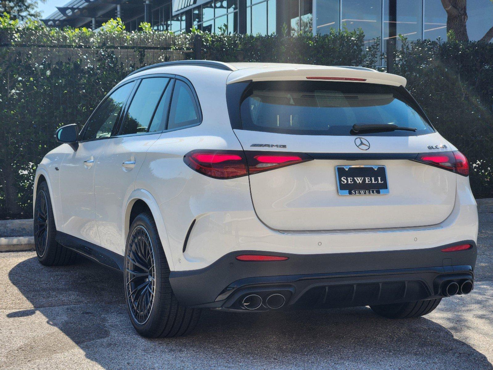 2025 Mercedes-Benz GLC Vehicle Photo in HOUSTON, TX 77079