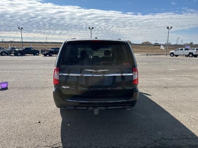 2015 Chrysler Town & Country Vehicle Photo in EASTLAND, TX 76448-3020