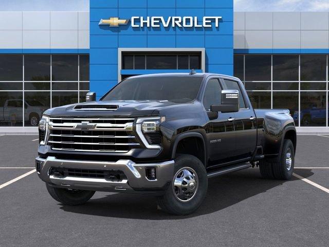 2025 Chevrolet Silverado 3500 HD Vehicle Photo in RIVERSIDE, CA 92504-4106