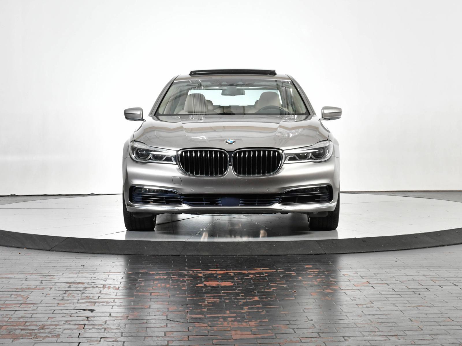 2017 BMW 750i xDrive Vehicle Photo in DALLAS, TX 75235