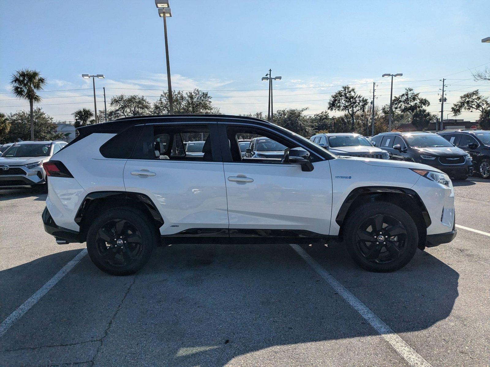 2021 Toyota RAV4 Vehicle Photo in Winter Park, FL 32792