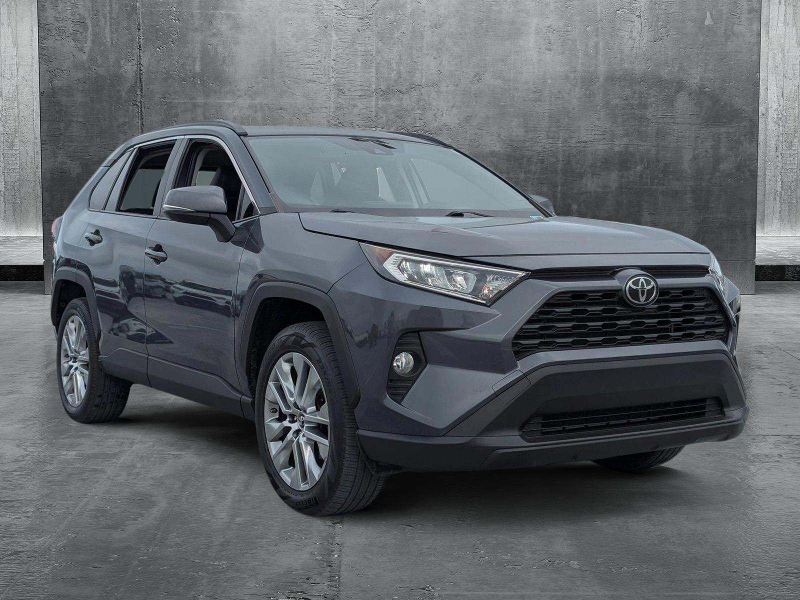 2019 Toyota RAV4 Vehicle Photo in Ft. Myers, FL 33907