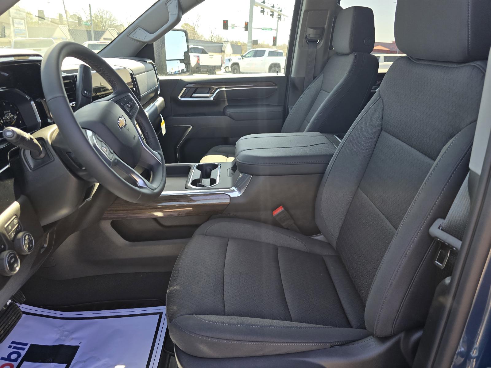 2025 Chevrolet Silverado 2500 HD Vehicle Photo in Rolla, MO 65401