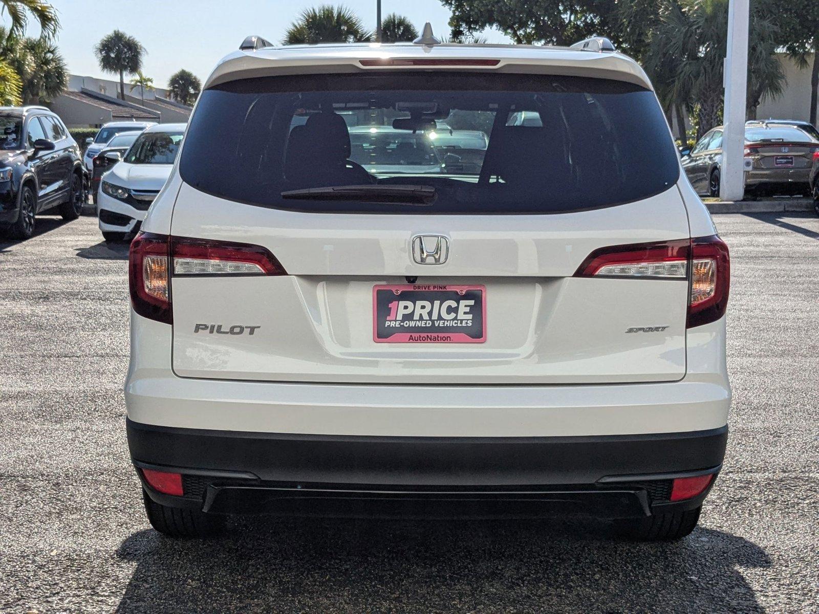 2022 Honda Pilot Vehicle Photo in Miami, FL 33015