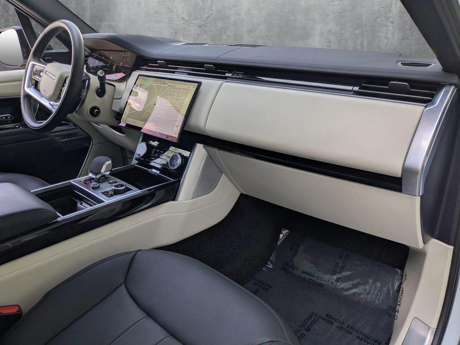 2023 Land Rover Range Rover Vehicle Photo in Pompano Beach, FL 33064