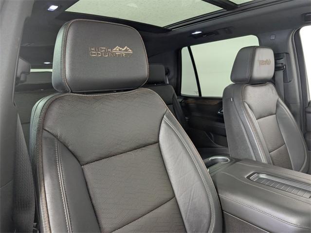 2021 Chevrolet Tahoe Vehicle Photo in ENGLEWOOD, CO 80113-6708