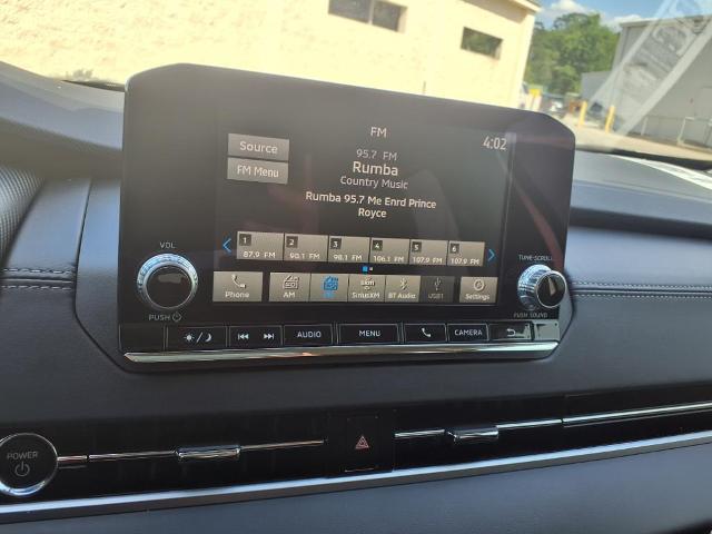 2025 Mitsubishi Outlander Plug-In Hybrid Vehicle Photo in Tampa, FL 33612